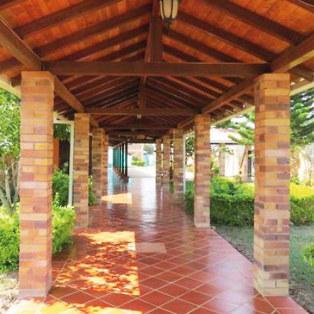 Hotel Cristo Rey Campestre Los Santos  Exteriör bild